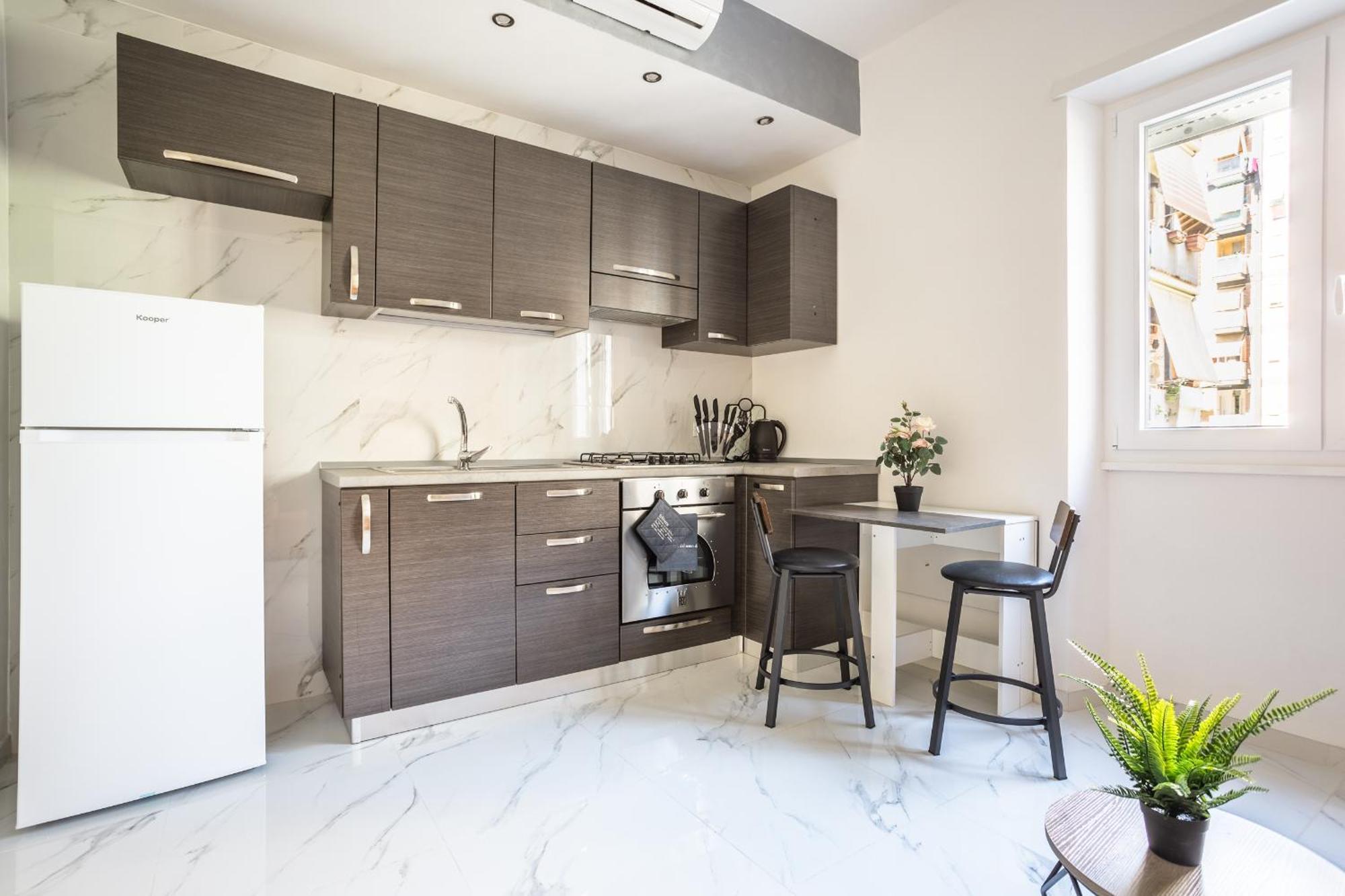 Portside Aparthotel Рим Экстерьер фото